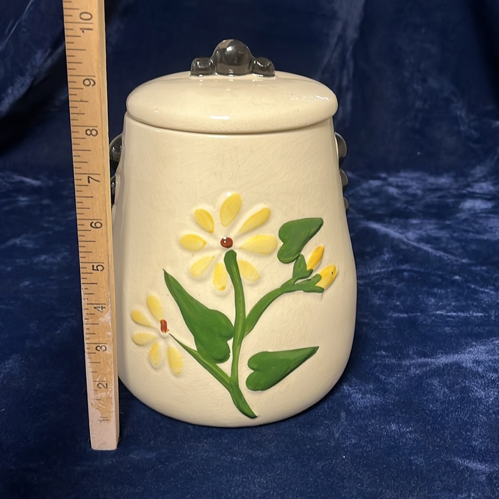 VTG Flower Cookie Jar with Lid - Picture 2 of 10